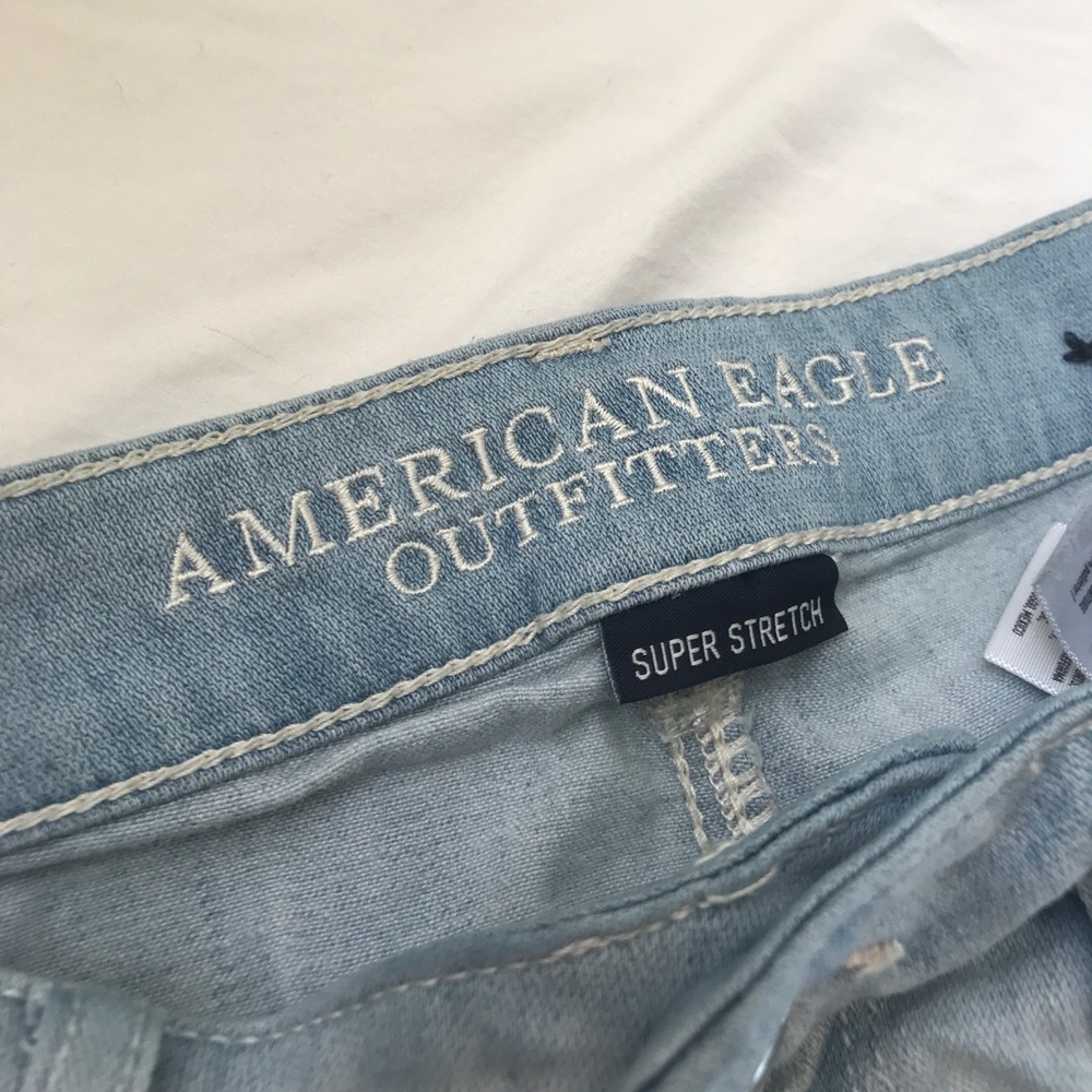 High Rise AE Shorts - Picture 3 of 4